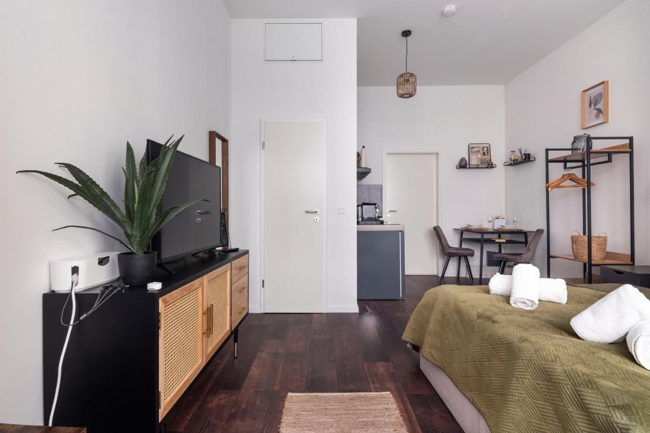Central Apartment In Heart Of Berlin Exterior foto